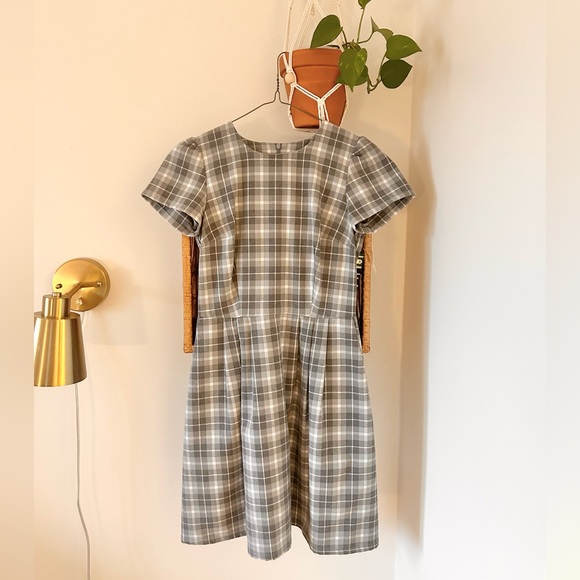 SOLD Birds of North America plaid dress - Picture 1 of 6